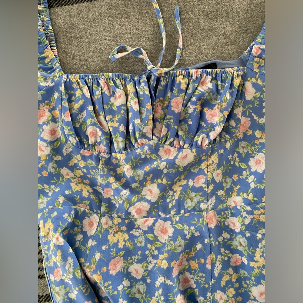 NWT Forever 21 Milkmaid Cottage core Blue Floral midi dress size small - Picture 10 of 16